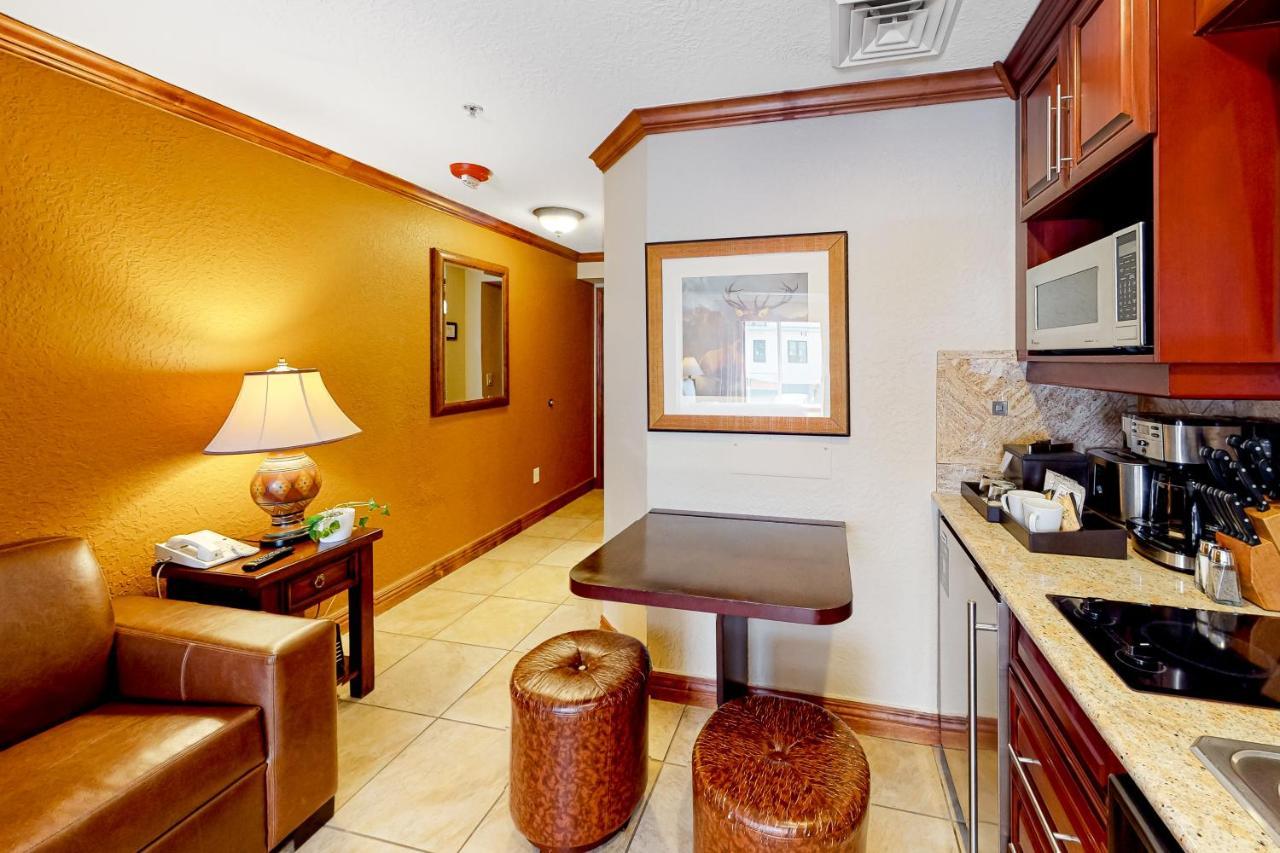 Westgate Charm Villa Парк Сити Екстериор снимка